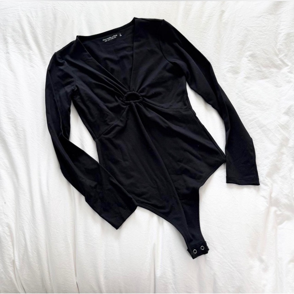 Abercrombie & Fitch Soft A&F Twist Front Bodysuit Black Size S - Picture 2 of 6